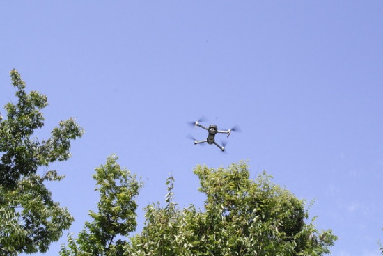 Athene bewaakt vluchtelingen met drones, camera's & bewegingssensoren